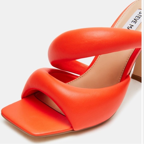 Steve Madden - KLOSS Orange Block Heel Sandals (9) - Picture 7 of 7